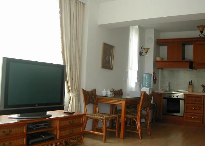 Oasis And Apartman *