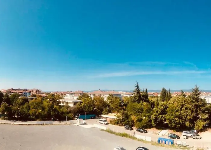 Apartman Oasis And *