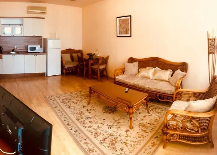 Oasis And Apartman Ravda