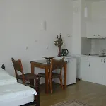 Apartment Oasis And *