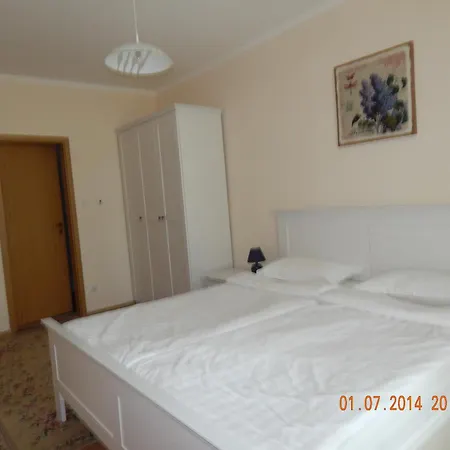 Oasis And Apartment Ravda