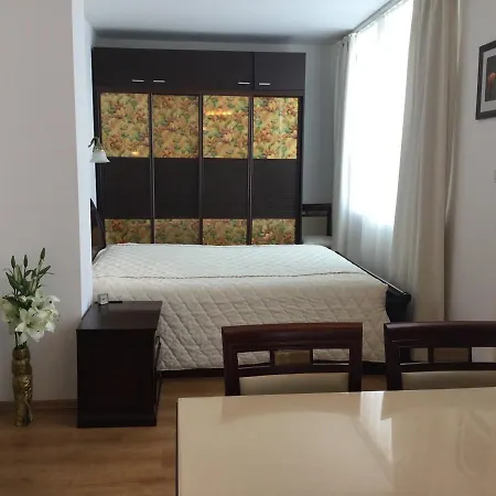 Apartment Oasis And