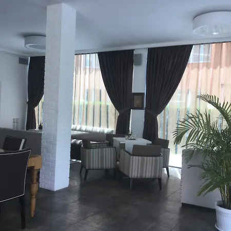 Oasis And Apartment *