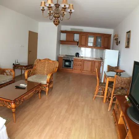 Apartment Oasis And Ravda